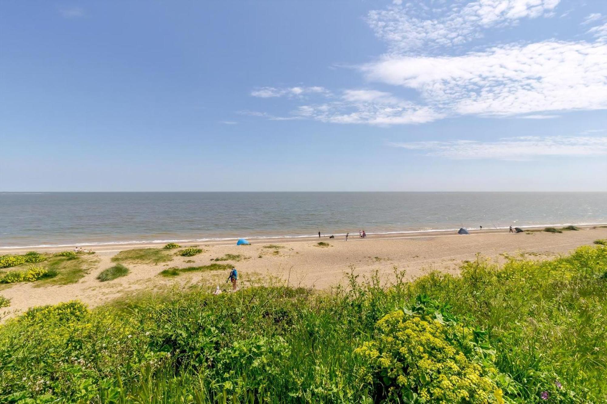 Lodge Stunning 6 Berth With Full Sea Views In Suffolk Ref 68007cr Lowestoft